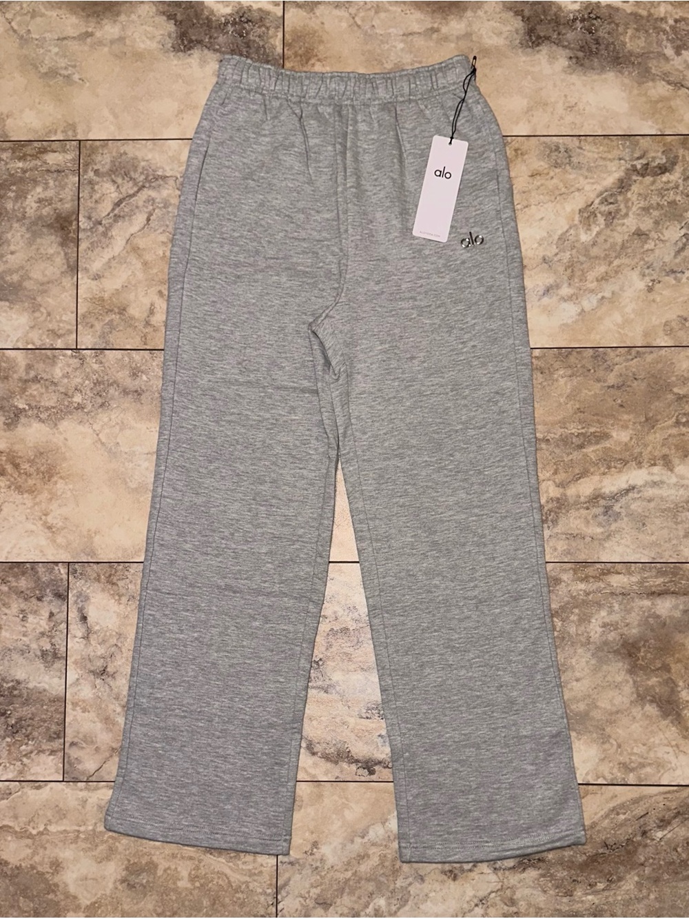 Alo Yoga Accolade Straight Leg Sweatpants Athletic Heather Grey Size Large